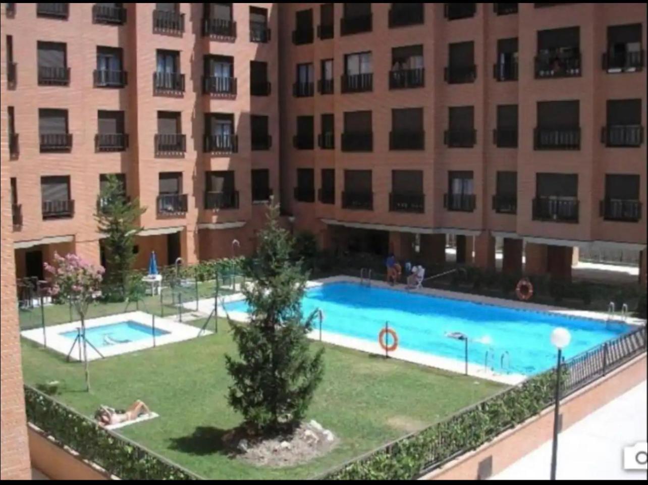 Samaniego Suite, Airport, Ifema Turistico Madrid Esterno foto