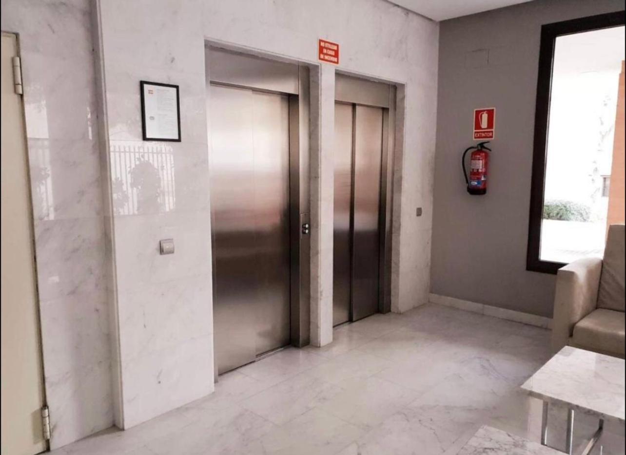 Samaniego Suite, Airport, Ifema Turistico Madrid Esterno foto