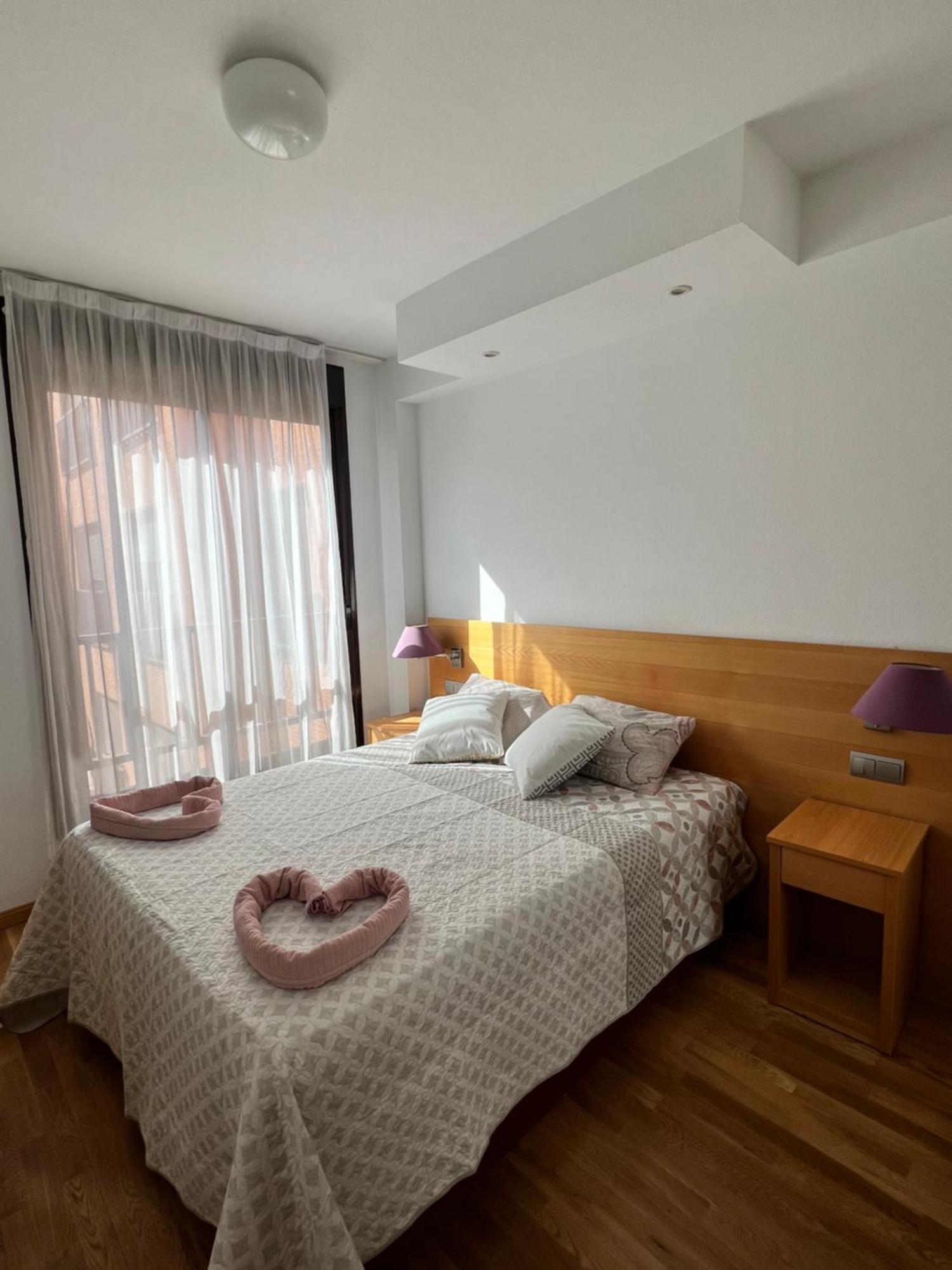 Samaniego Suite, Airport, Ifema Turistico Madrid Esterno foto