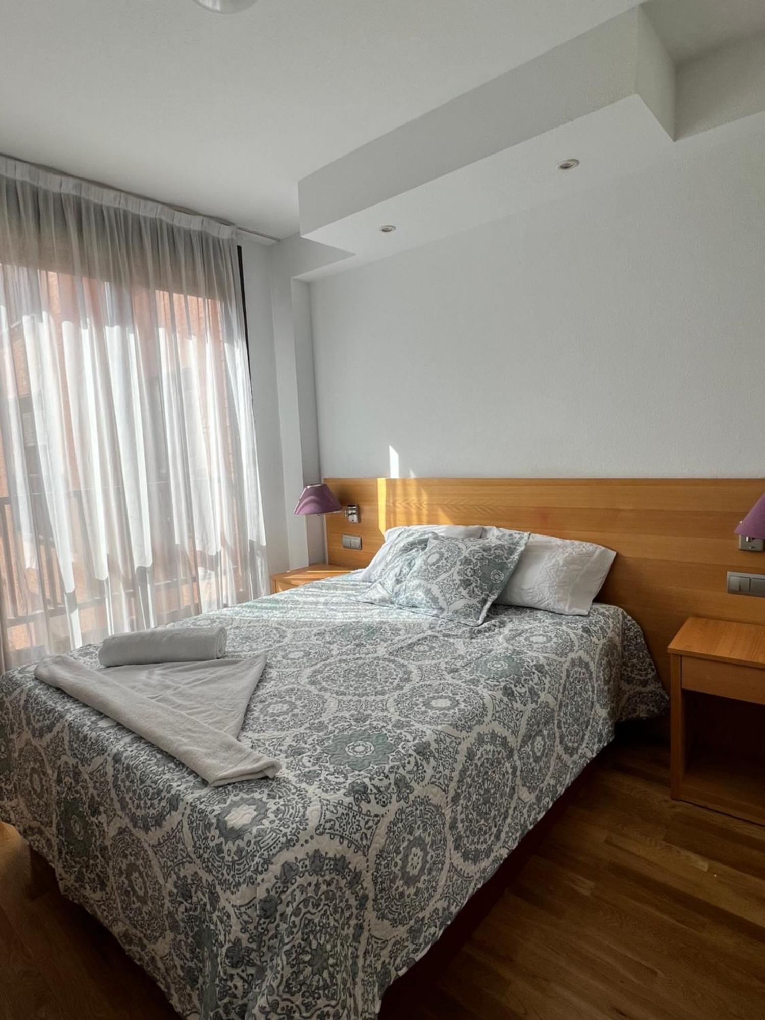 Samaniego Suite, Airport, Ifema Turistico Madrid Esterno foto